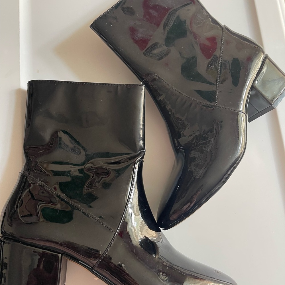 Botkier Black Ankle Booties with Glossy Finish